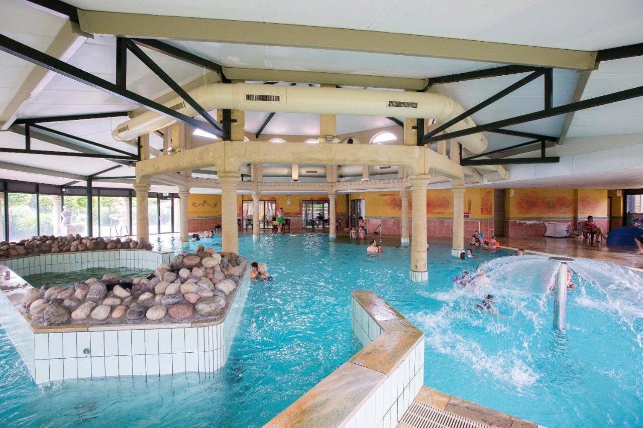 Roompot Resort Arcen Bagian luar foto